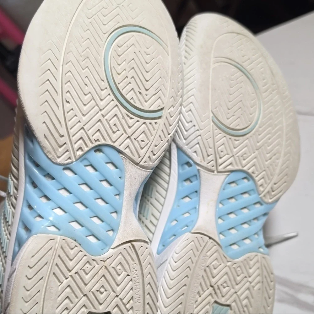K-Swiss Women's Tennis Shoes Lace-Up Sneakers White/Blue US 6.5 Wide